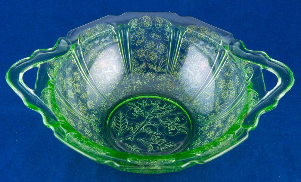 Jeannette Cherry Blossom Green 11" Handled Bowl Depression Glass
